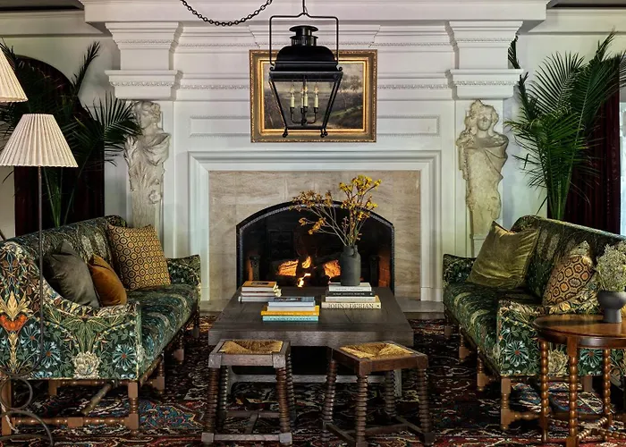 Motel: La Playa Hotel